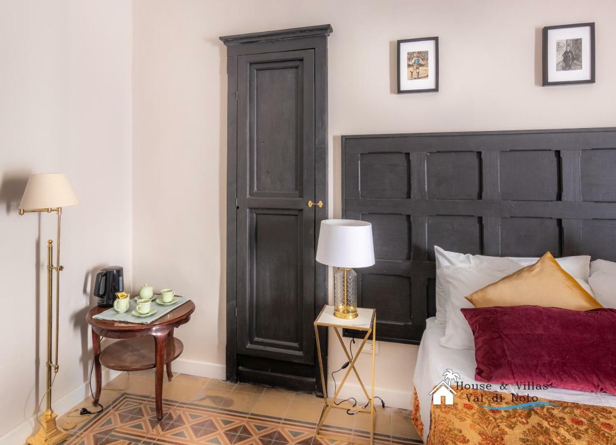 Donna Maddalena Bed & Breakfast Noto